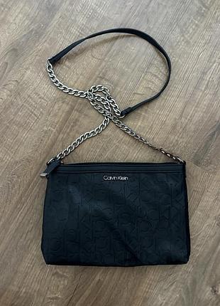 Чорна сумка calvin klein