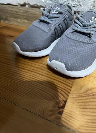 Кросівки adidas 24 розмір оригінал 6