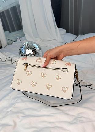 Сумка coach tabby 26 bow print shoulder bag white/pink 6
