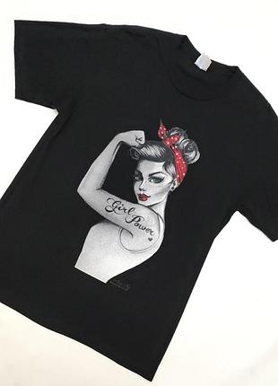 Черная футболка ретро-принт пин-ап girl power / рози клепальщица (rosie the riveter)