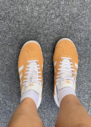 Кеди жіночі adidas gazelle оранжеві