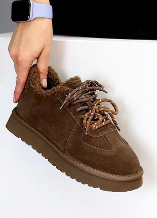 Теплые коричневые кроссовки-угги натуральная замша на меху 39