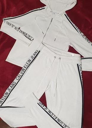 Костюм оригінал calvin klein 4