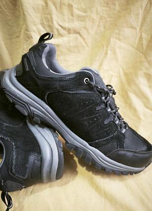Кросівки чоловічі walkx outdoor чорні шкіряні, розмір 44