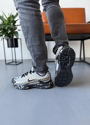 Nike initiator grey black 7