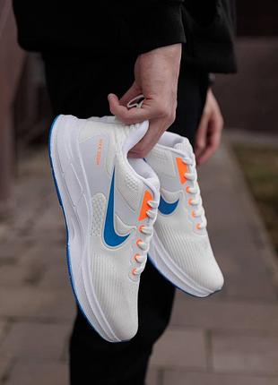 Zoom white blue orange 7