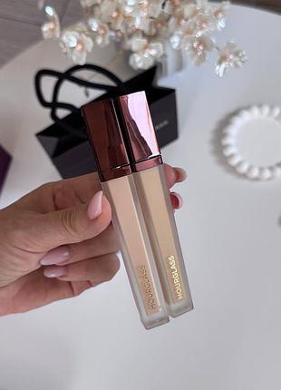 Продається культовий люксовий консилер hourglass vanish airbrush concealer