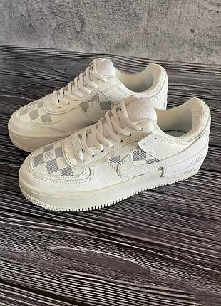 Кроссовки air force 4
