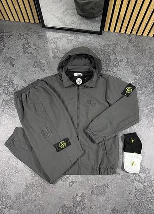 Костюм з плащівки stone island