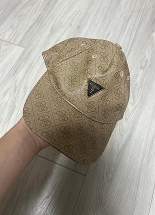 Бейсболка кепка guess