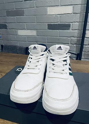 Кросівки чоловічі adidas білі
