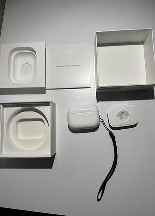 Apple airpods pro 2 lightning 2