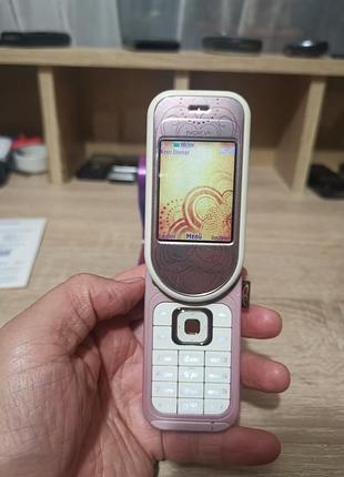 Мобільний телефон nokia 7373 рожевий