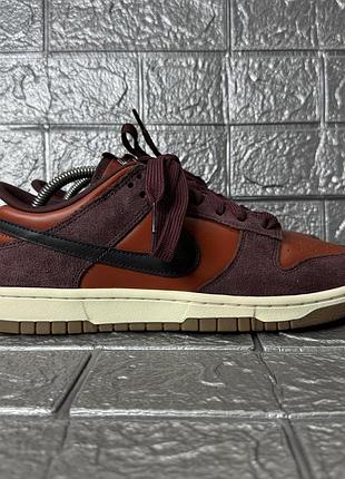 Чоловічі кросівки nike dunk low retro se bordo ib6399-600