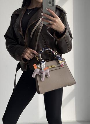 Hermes kelly | medium beige / gold premium 23x19x10