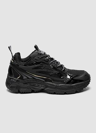 ⭐️ off-white be right back black