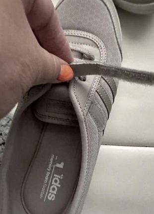 Кросівки adidas 39 4