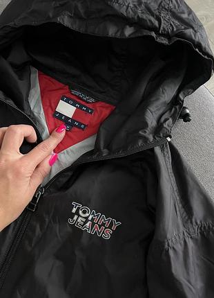 Легка вітровка tommy hilfiger 5