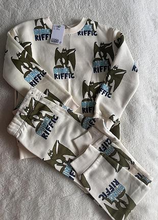 Костюм для хлопчиків h&m на флісі зріст 122-128