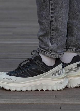 Moncler trailgrip gore-tex black white