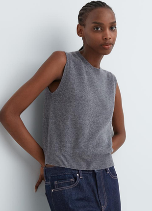 Жилет з кашеміру uniqlo (463680)