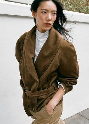 Куртка zara нова 2