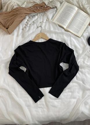 Чорна кофтинка 2