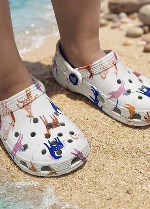 Дитячі оригінальні крокси crocs білі з единорогом (оригінал)