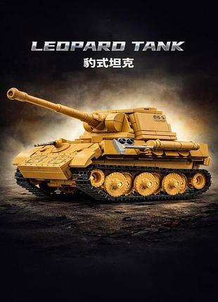 Конструктор “leopard tank” + деталей