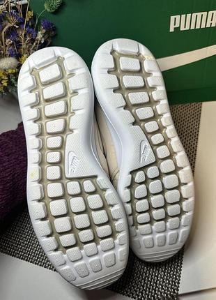 Оригінальні кросівки nike 4