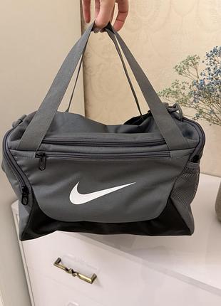 Спортивна сумка nike brasilia 24l — нова, оригінал