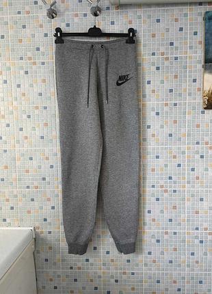 Спортивные штаны nike. 2