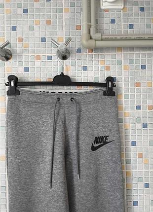 Спортивные штаны nike. 3