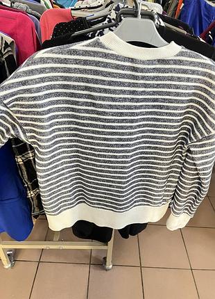 Кофта zara в смужку м 3