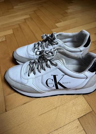 Кросівки жіночі calvin klein білі, 38 розмір
