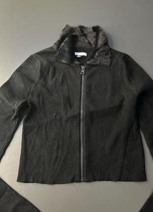 Кардиган вкорочений в рубчик з хутряним комірцем y2k american eagle m