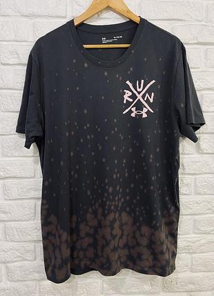 Футболка under armour