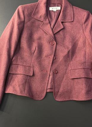 Жакет рожевий suit studio