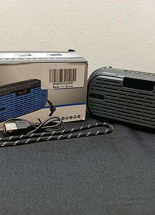 Портативна bluetooth колонка з дисплеєм, ліхтариком та fm-радіо yg-a31