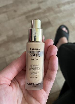 Тональна основа guerlain оригінал