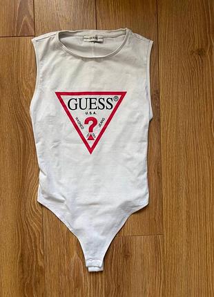 Жіноче боді guess біле з логотипом