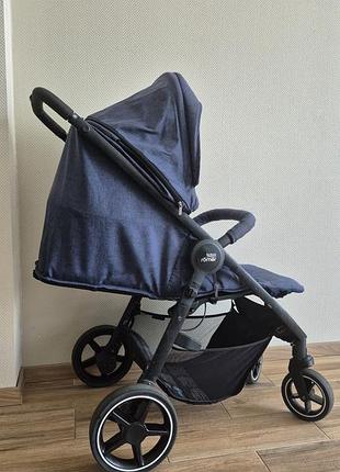 Прогулянкова коляска britax römer b-agile m