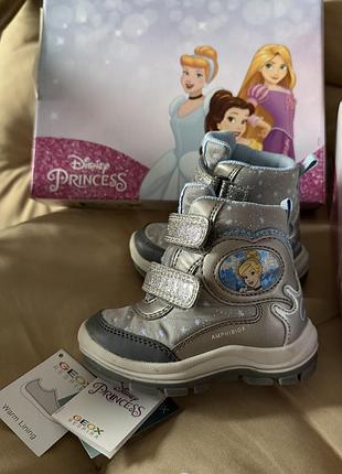 Черевики для дівчинки geox disney princess сірі 2
