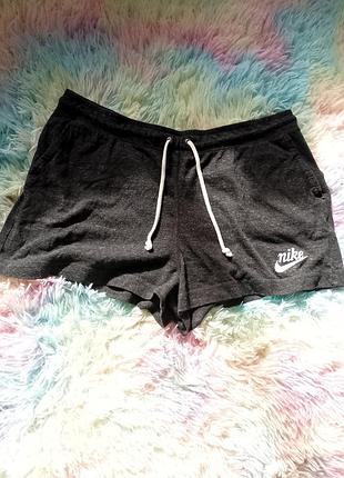 Шорти жіночі nike легенькі, чорні, з бавовни
