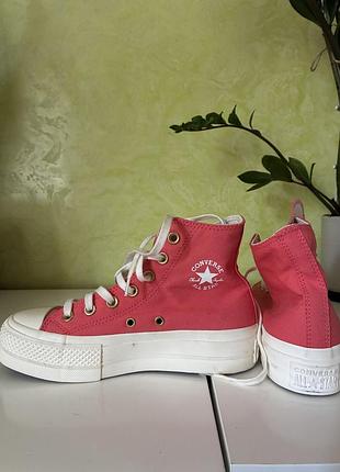 Жіночі високі кеди converse