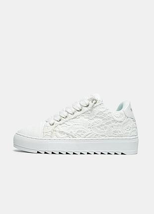 Numer. lace white📦