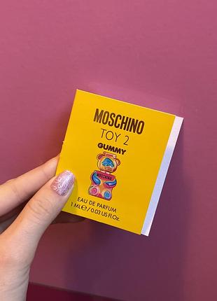 Новий оригінальний зразок аромату moschino toy2 gummy парфумована вода об'єм - 1ml