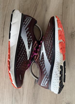 Кросівки brooks оригінал 3