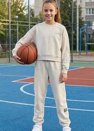 Бежевий спортивний костюм zara для дівчинки 9-12 років, 152 см