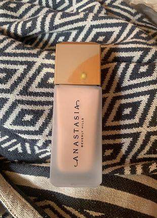 Тональний крем anastasia beverly hills